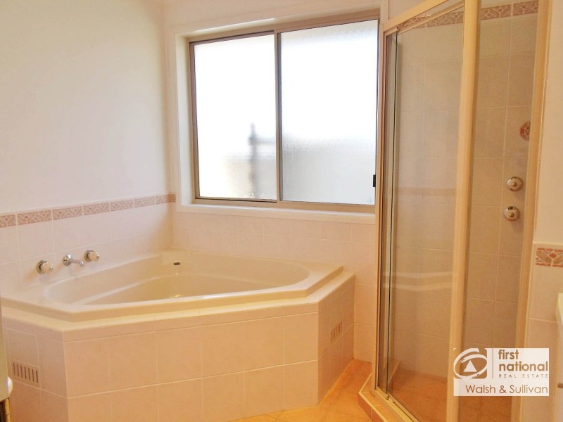 4 CARMELITA CIRCUIT, Rouse Hill NSW 2155