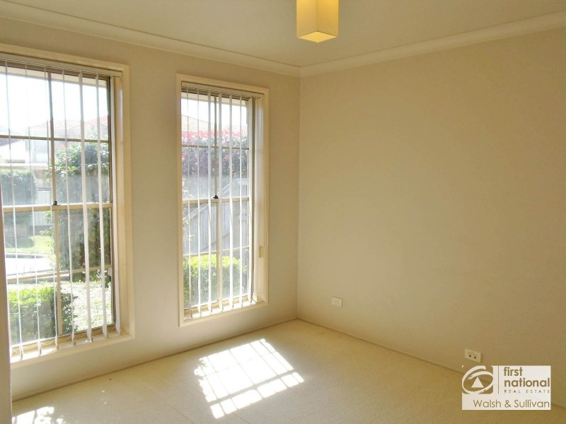 4 CARMELITA CIRCUIT, Rouse Hill NSW 2155