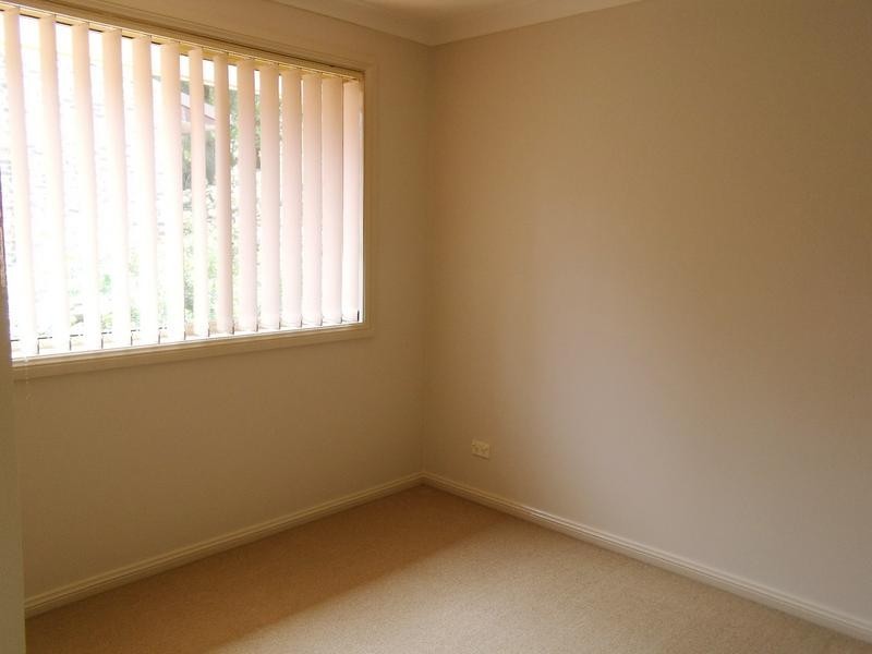 4/12 COOK STREET, Baulkham Hills NSW 2153