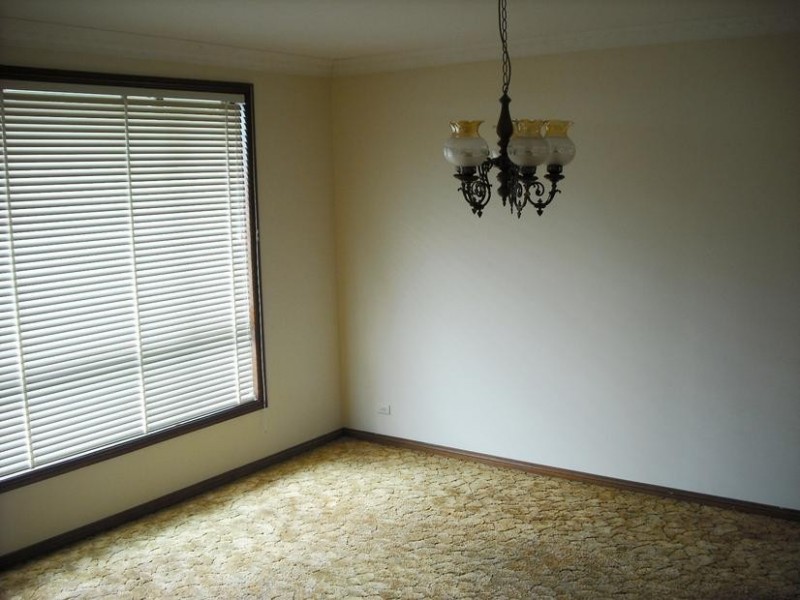 243 Caroline Chisholm Drive, Winston Hills NSW 2153