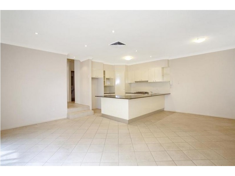 12 Linden Way, Bella Vista NSW 2153