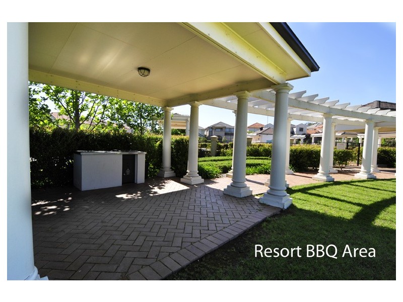 12 Linden Way, Bella Vista NSW 2153