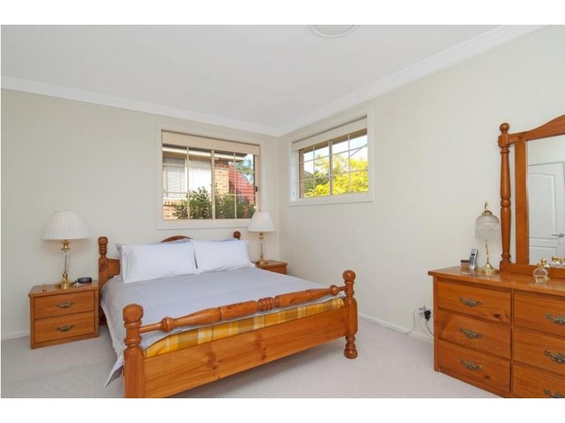 15 Jacqui Circuit, Baulkham Hills NSW 2153