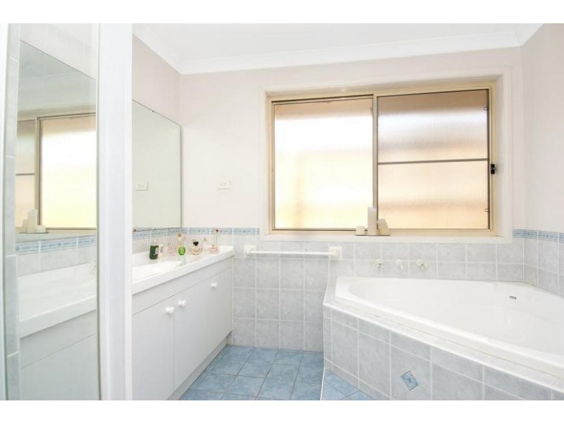 5 Leyburn Street, Stanhope Gardens NSW 2768