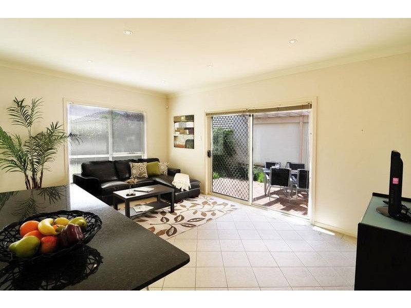 12 Linden Way, Bella Vista NSW 2153