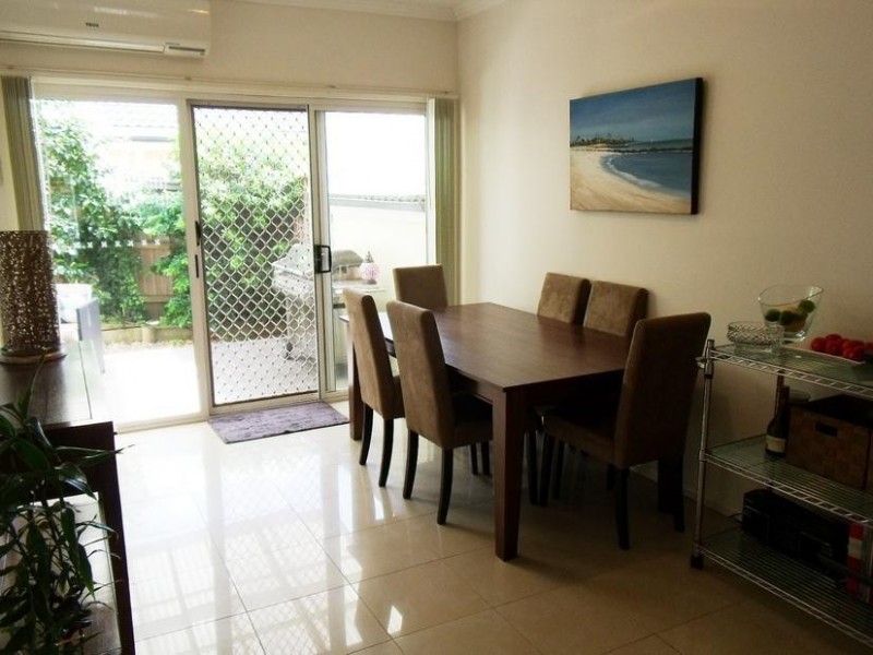 2/32-34 PEARCE STREET, Baulkham Hills NSW 2153