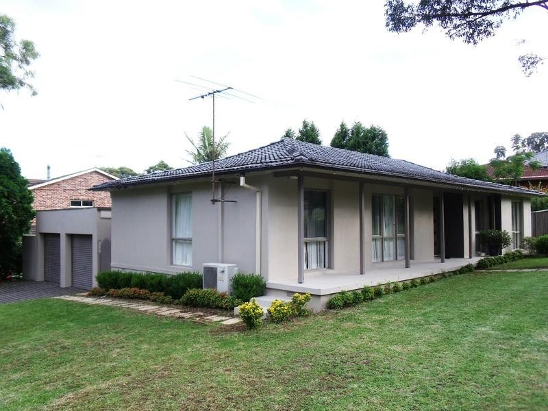 1 ST JAMES AVENUE, Baulkham Hills NSW 2153