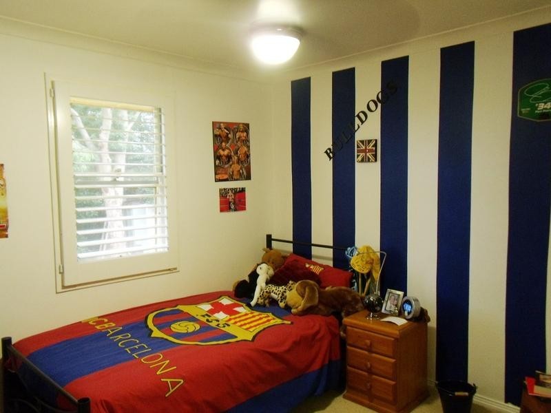 122 CAROLINE CHISHOLM DRIVE, Winston Hills NSW 2153