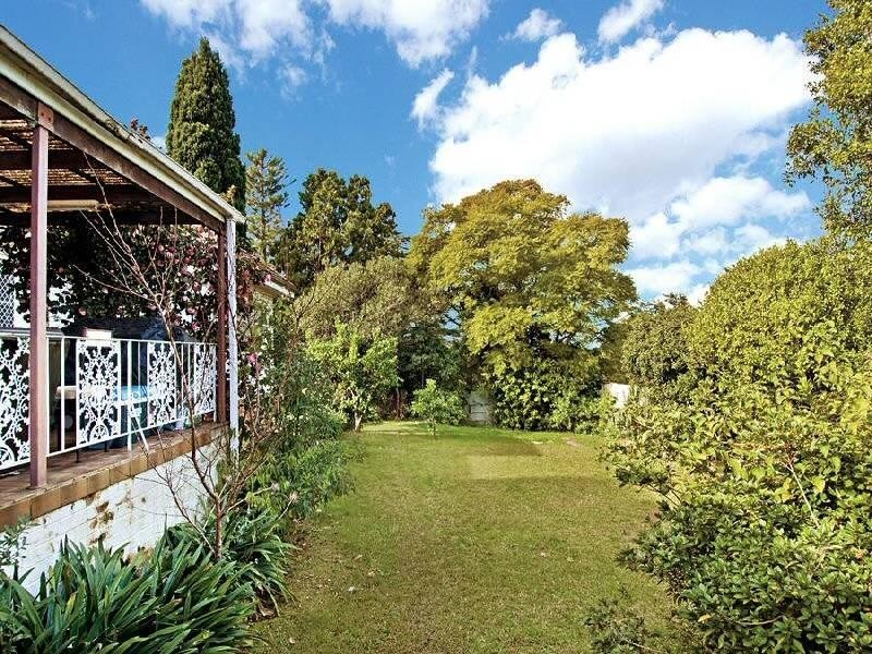 23 ARTHUR STREET, Baulkham Hills NSW 2153