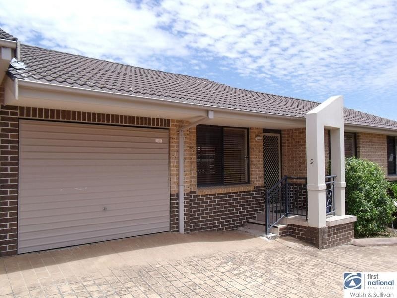 9/12 CALOOLA ROAD, Constitution Hill NSW 2145
