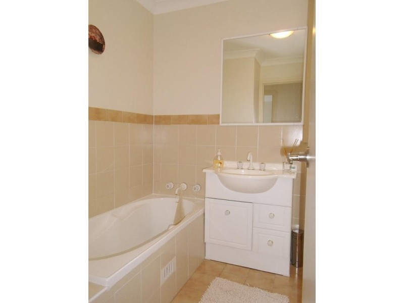 9/12 CALOOLA ROAD, Wentworthville NSW 2145