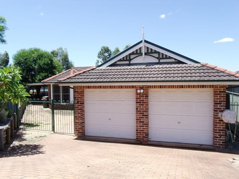 9 SUMMIT PLACE, Baulkham Hills NSW 2153