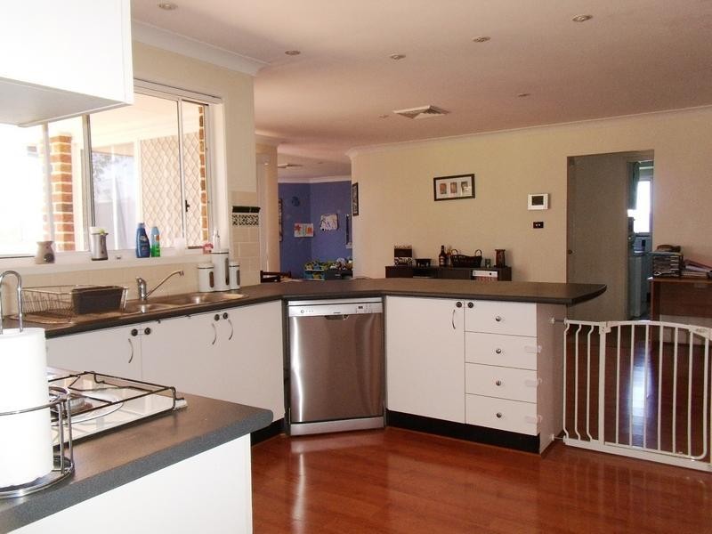 9 SUMMIT PLACE, Baulkham Hills NSW 2153