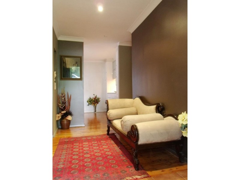 1 ST JAMES AVENUE, Baulkham Hills NSW 2153