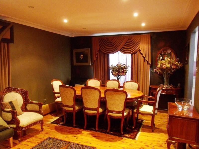 1 ST JAMES AVENUE, Baulkham Hills NSW 2153