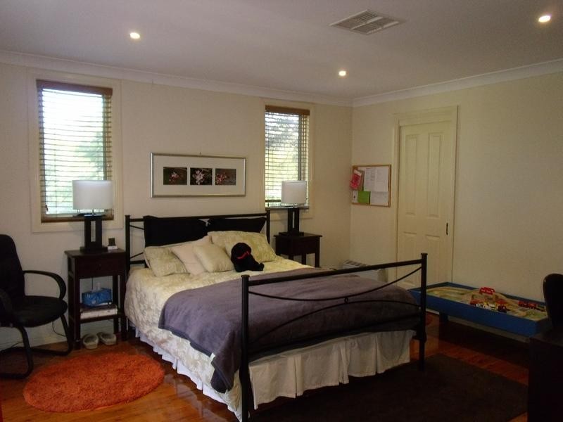 10 DELAIGH AVENUE, Baulkham Hills NSW 2153