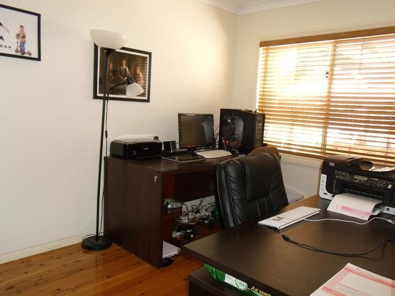 10 DELAIGH AVENUE, Baulkham Hills NSW 2153