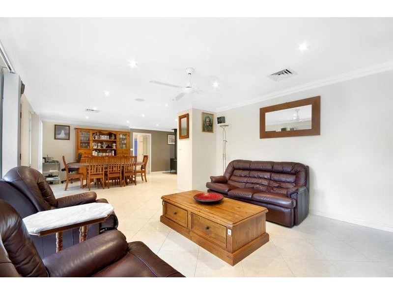 7 Hillas Ave, Kellyville NSW 2155