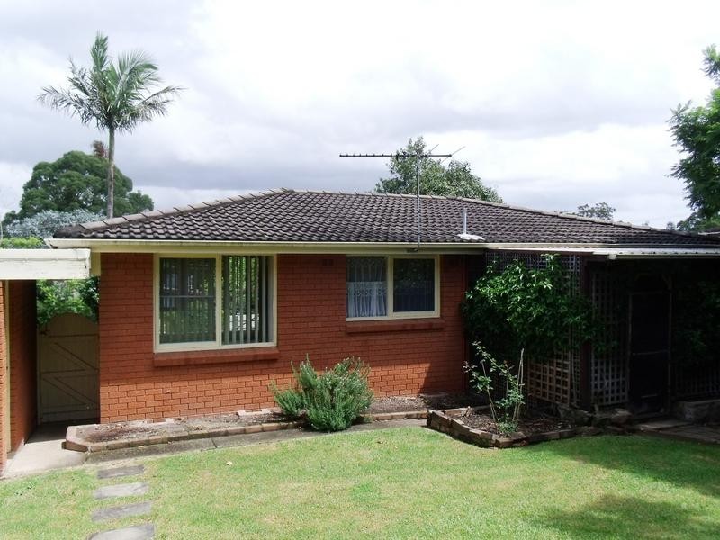 19 MARTINDALE AVENUE, Baulkham Hills NSW 2153