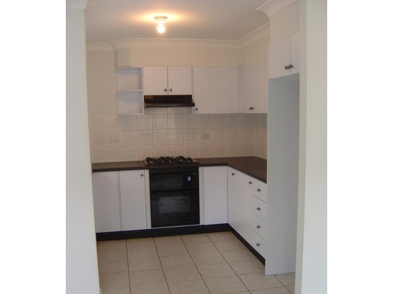 9 MYEE CRESCENT, Baulkham Hills NSW 2153