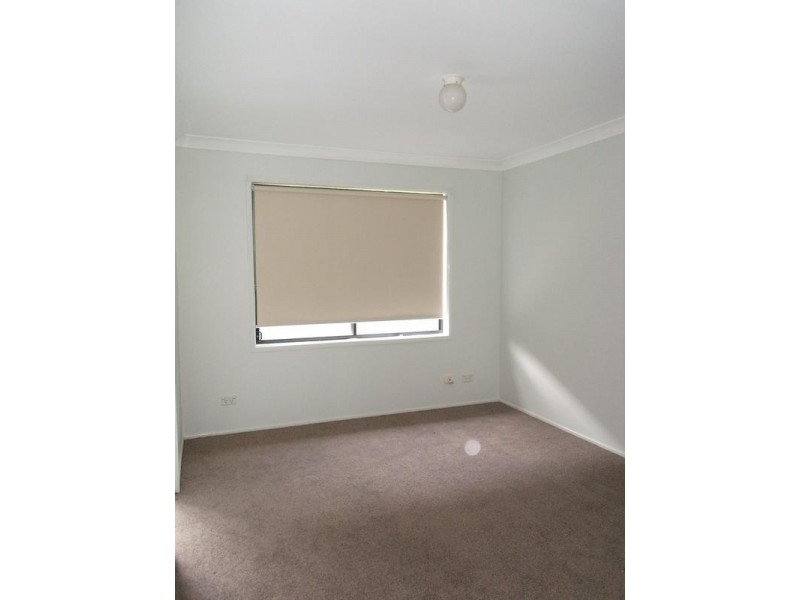 9 MYEE CRESCENT, Baulkham Hills NSW 2153