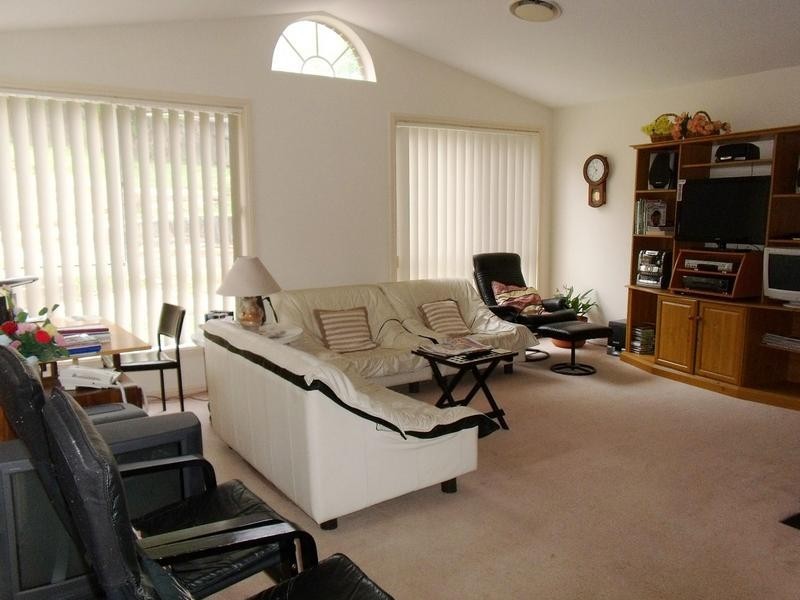 7 BUSHVIEW DRIVE, Kellyville NSW 2155