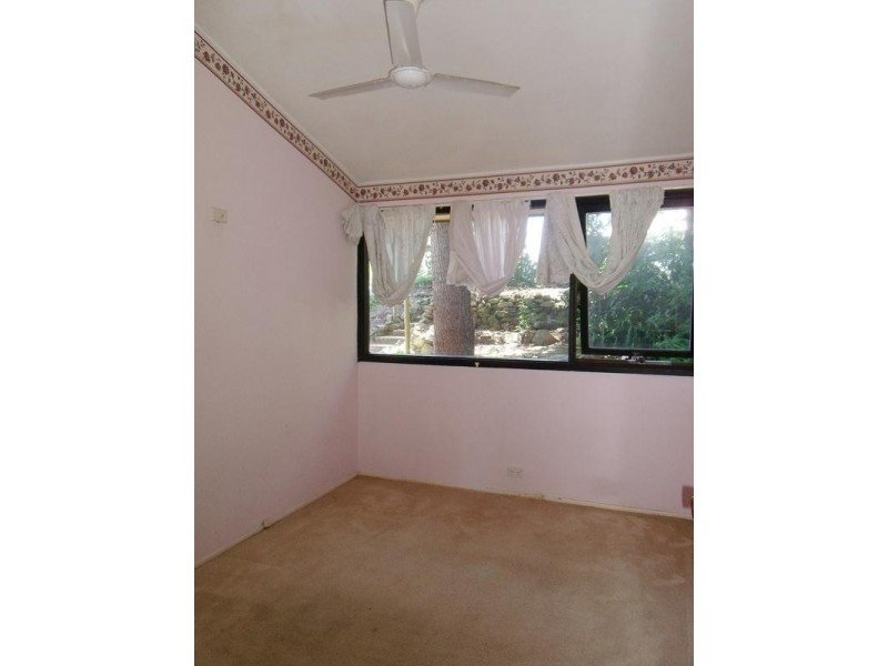 5 CALOOLA PLACE, Baulkham Hills NSW 2153