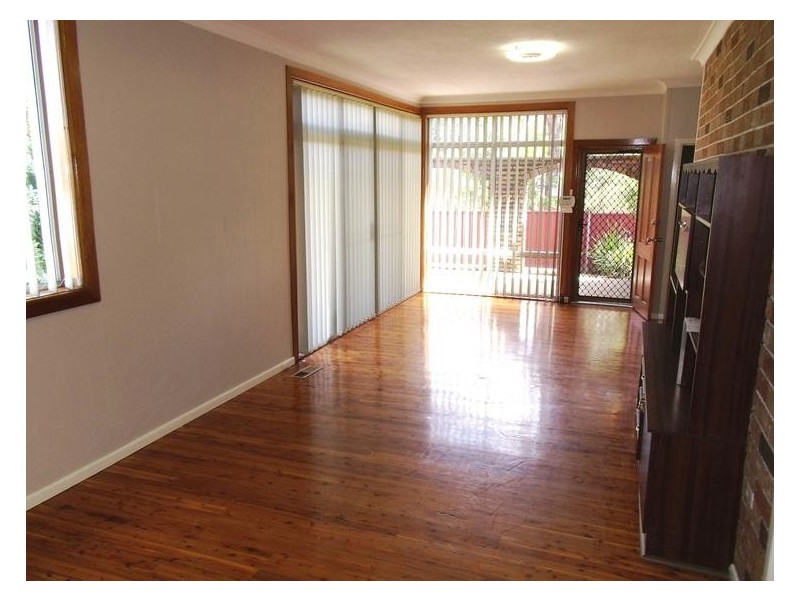 67 Leabons Lane, Seven Hills NSW 2147