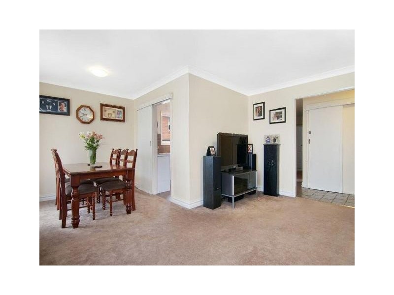 24 EMERALD ROAD, Seven Hills NSW 2147