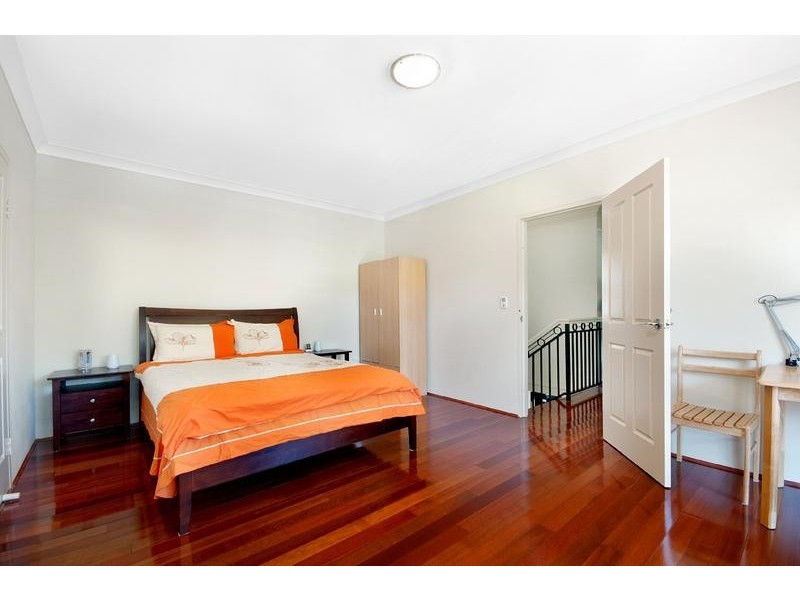 5/8 THE COTTELL WAY, Baulkham Hills NSW 2153