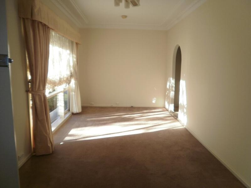 16 Yattenden Crescent, Baulkham Hills NSW 2153
