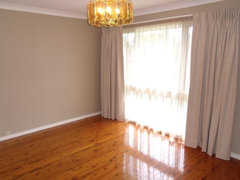 18 Naomi Street North, Baulkham Hills NSW 2153