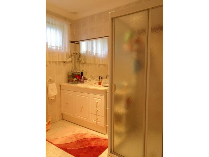 9 ROWNTREE STREET, Quakers Hill NSW 2763