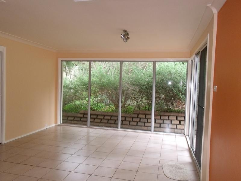 4 BIRCH GROVE, Baulkham Hills NSW 2153