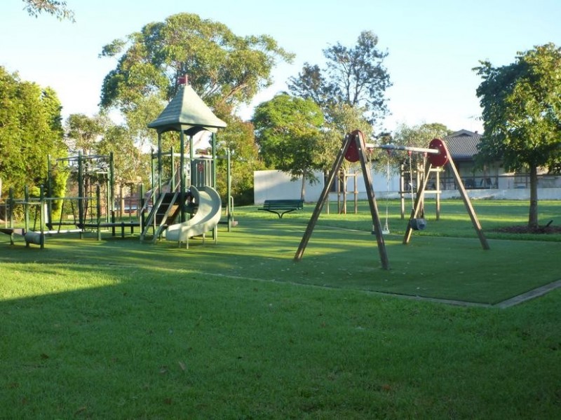 18 Asquith Avenue, Winston Hills NSW 2153