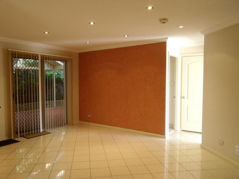 136 HARRINGTON AVENUE, Castle Hill NSW 2154