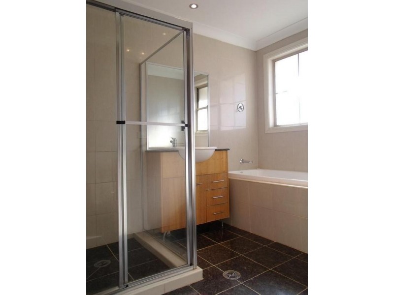 136 HARRINGTON AVENUE, Castle Hill NSW 2154