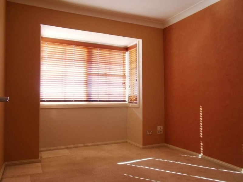 136 HARRINGTON AVENUE, Castle Hill NSW 2154