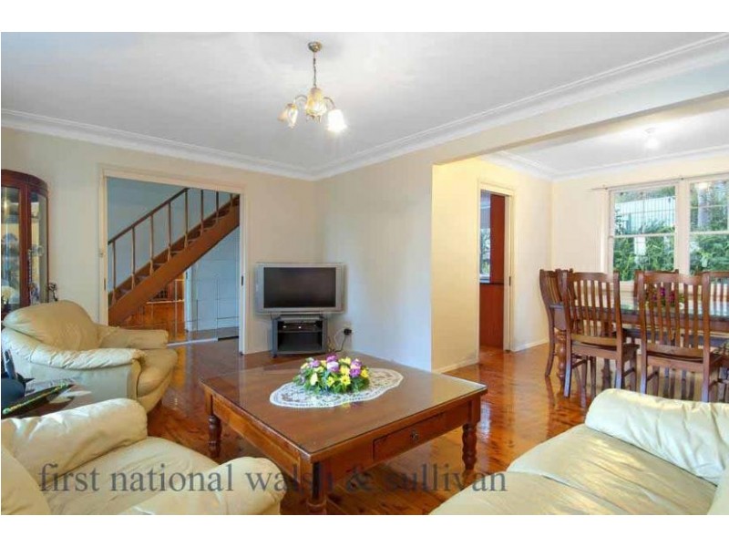 16 Cromarty Crescent, Winston Hills NSW 2153