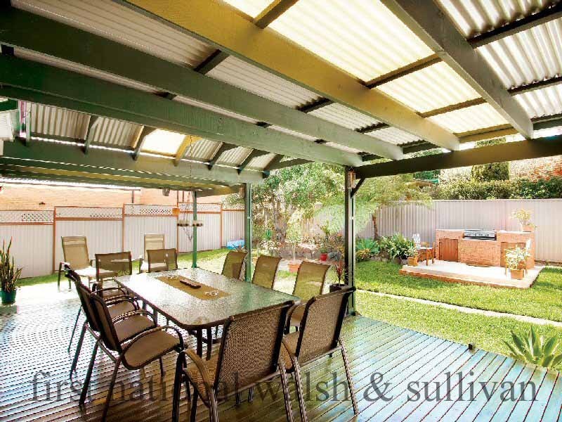 17 Jacaranda Ave, Baulkham Hills NSW 2153