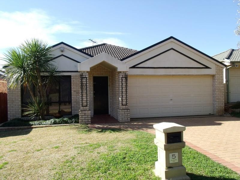 5 BUNDARA WAY, Baulkham Hills NSW 2153