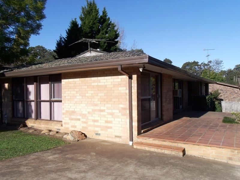 17 PARK ROAD, Baulkham Hills NSW 2153