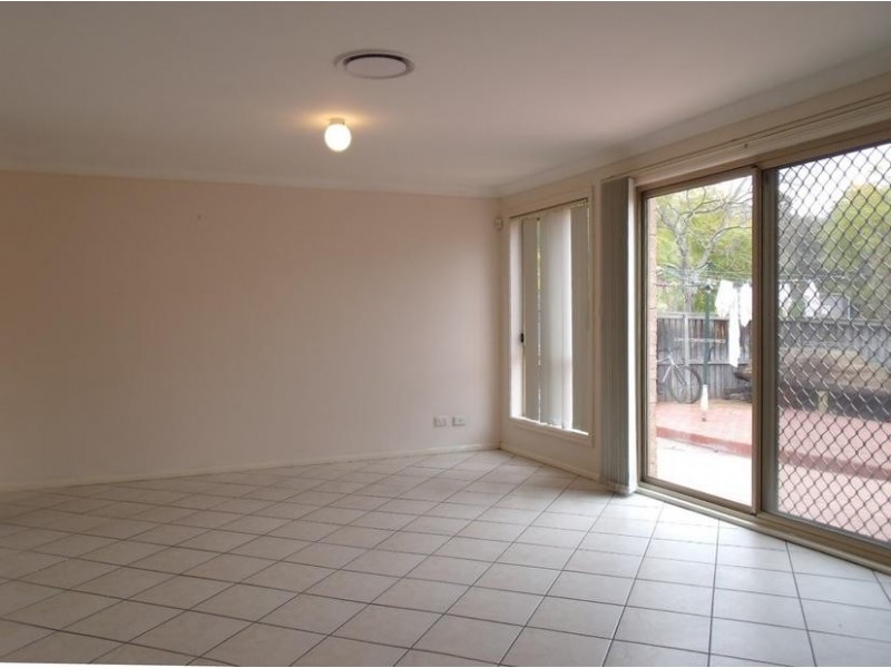 53 MYEE CRESCENT, Baulkham Hills NSW 2153