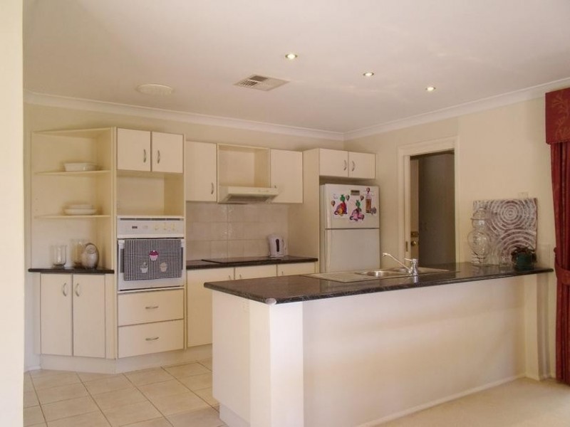 30 BOWNESS COURT, Kellyville NSW 2155