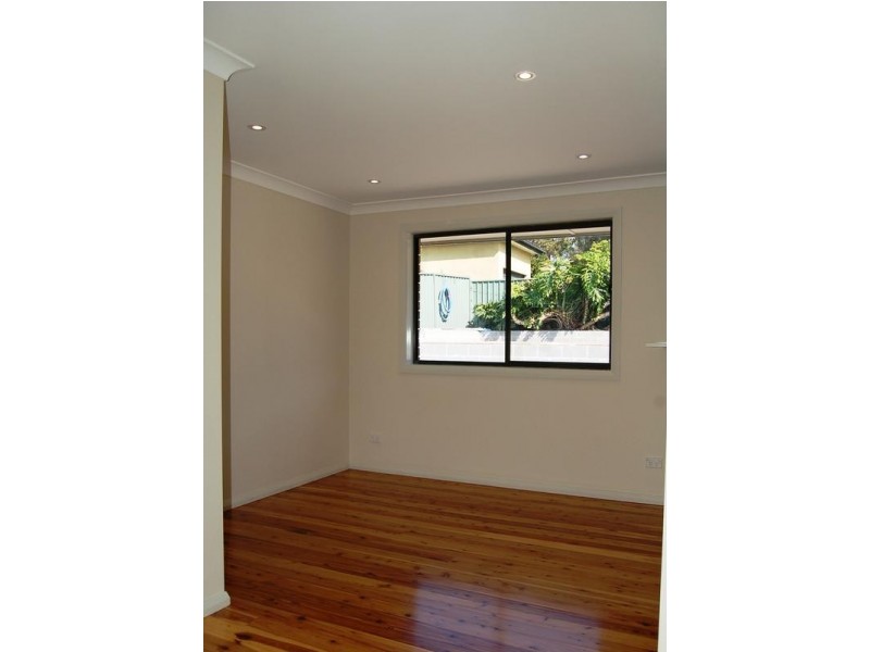 2 LOTHIAN STREET, Winston Hills NSW 2153