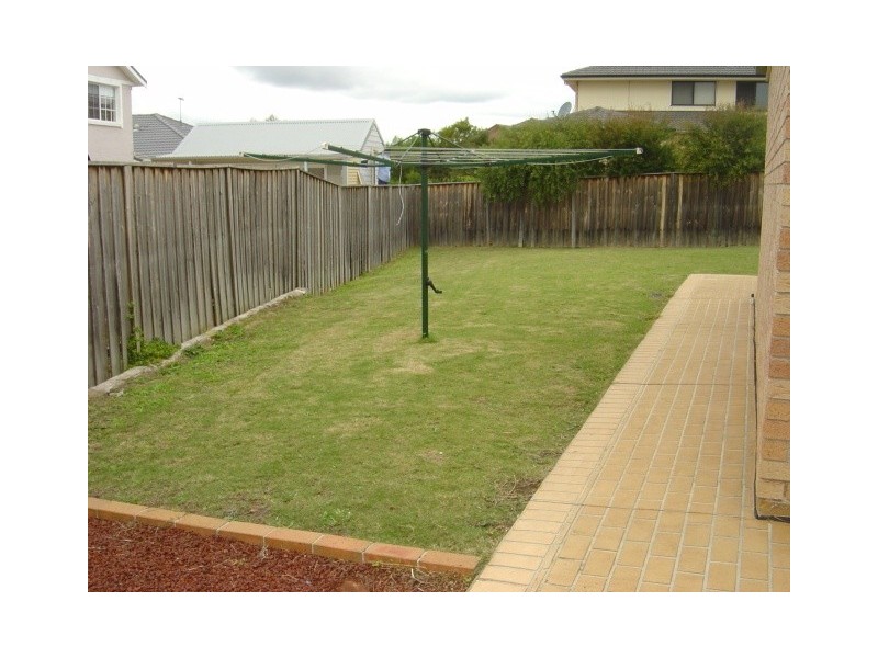 27 JACK McNAMEE PLACE, Kellyville NSW 2155