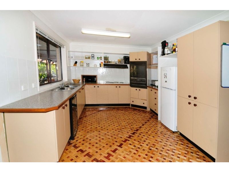 16 Reuben Street, Winston Hills NSW 2153