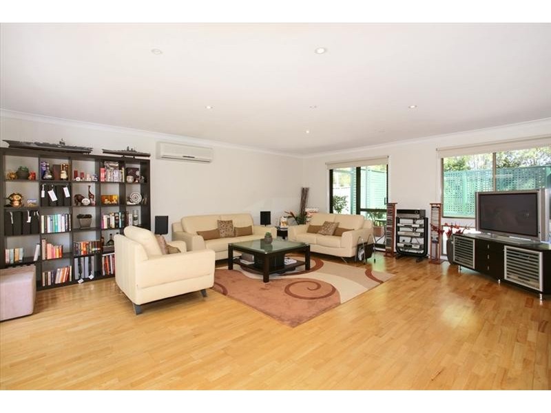 74 AIKEN ROAD, West Pennant Hills NSW 2125