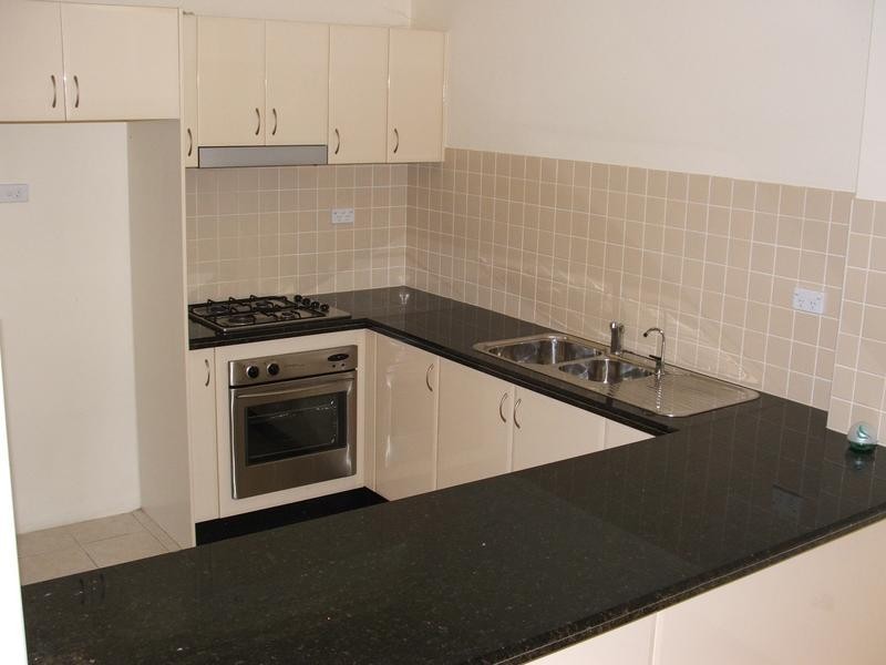 21/1 CHERITON AVENUE, Castle Hill NSW 2154