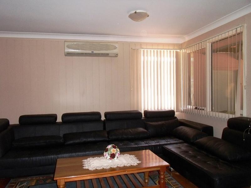 395 OLD WINDSOR ROAD, Winston Hills NSW 2153